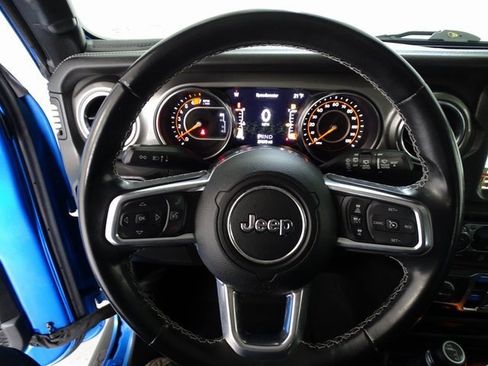 Certified 2022 Jeep Wrangler Unlimited Sahara w/ Safety Group image 5