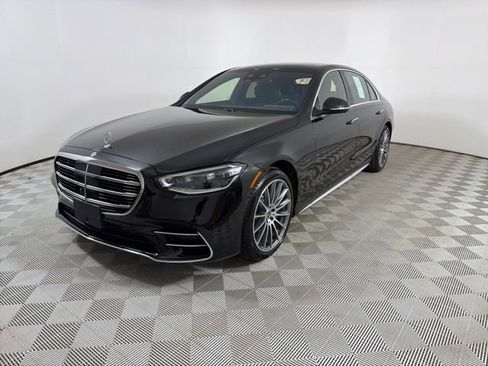 Certified 2026 Mercedes-Benz S 580 4MATIC Sedan image 3