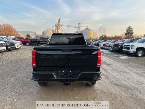 Used 2025 Chevrolet Silverado 2500 LT w/ Trail Boss Package image 4