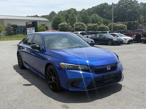 Used 2022 Honda Civic Sport image 5