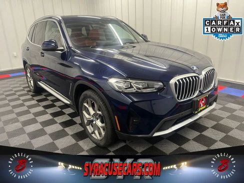 Used 2022 BMW X3 xDrive30i AWD/4WD image 1
