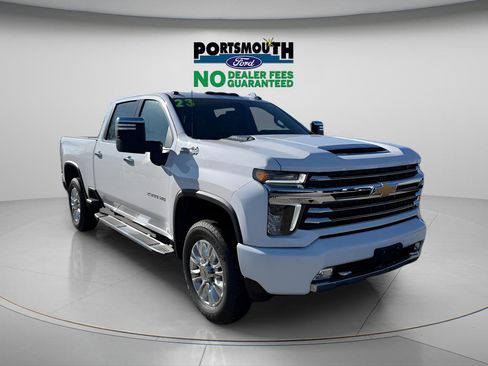 Used 2023 Chevrolet Silverado 2500 High Country w/ Z71 Off-Road Package AWD/4WD image 27