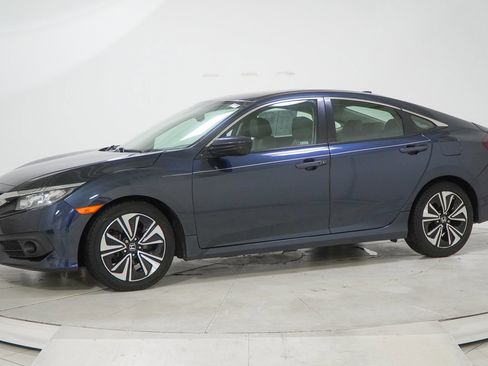 Used 2018 Honda Civic EX-L image 5