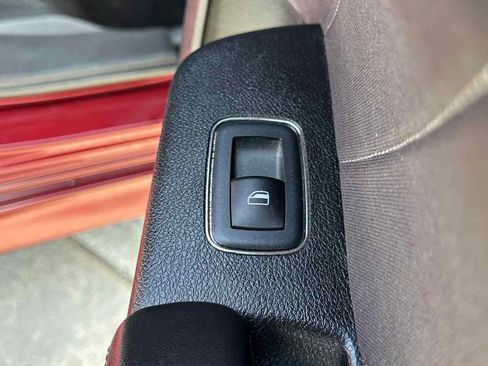 Used 2018 Dodge Charger R/T RWD image 32