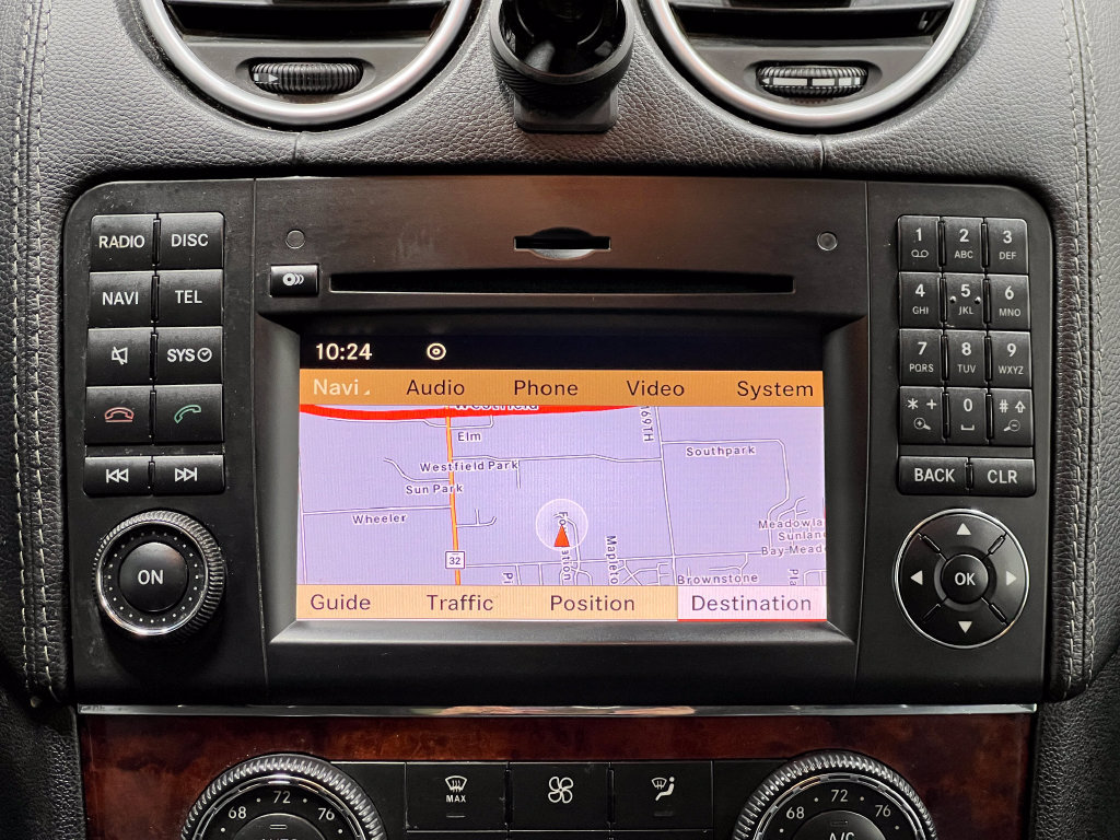 Used 2010 Mercedes-Benz GL 450 4MATIC image 11