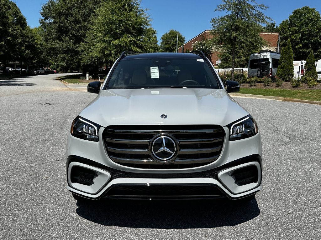 New 2026 Mercedes-Benz GLS 450 4MATIC image 3