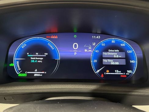 Used 2026 Toyota Corolla SE w/ SE Premium Package AWD/4WD image 21