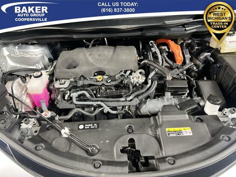 Used 2023 Toyota Sienna XLE image 30