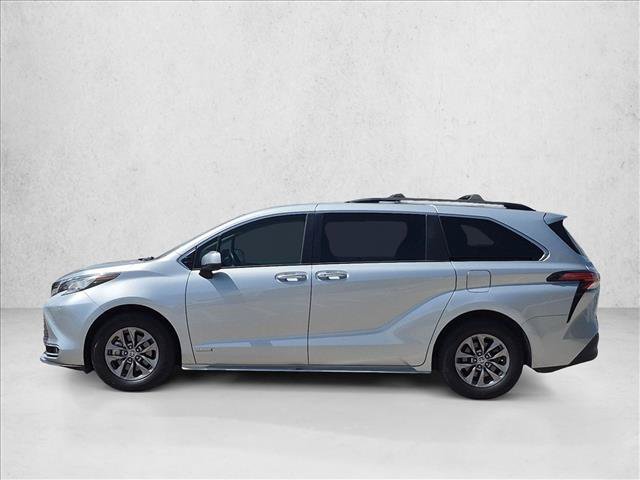 Used 2021 Toyota Sienna XLE FWD image 8