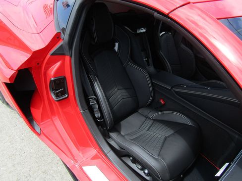 Used 2025 Chevrolet Corvette E-Ray w/ Stealth Interior Trim Package AWD/4WD image 12