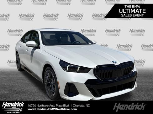 New 2027 BMW 530i w/ M Sport Package RWD image 1