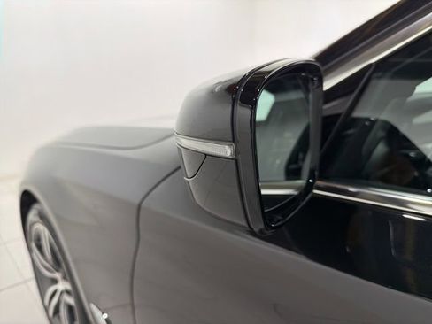 Certified 2023 BMW 530i xDrive w/ Premium Package AWD/4WD image 24