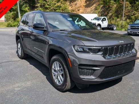 New 2025 Jeep Grand Cherokee Laredo X w/ Luxury Tech Group I image 1