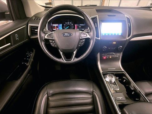 Used 2020 Ford Edge SEL w/ Convenience Package image 5