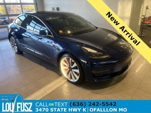 Used 2019 Tesla Model 3 Performance image 1