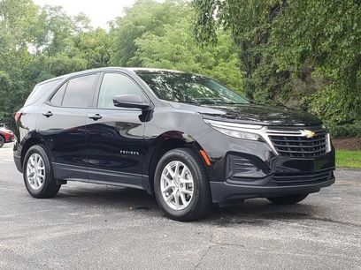 Used 2024 Chevrolet Equinox LS w/ LS Convenience Package