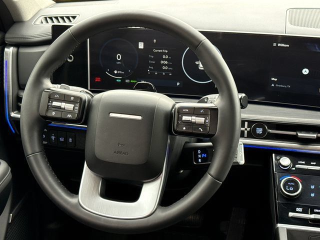 Used 2025 Hyundai Santa Fe Limited FWD image 14