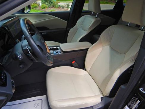 Used 2024 Lexus RX 350 Premium w/ Accessory Package (Z1) AWD/4WD image 12
