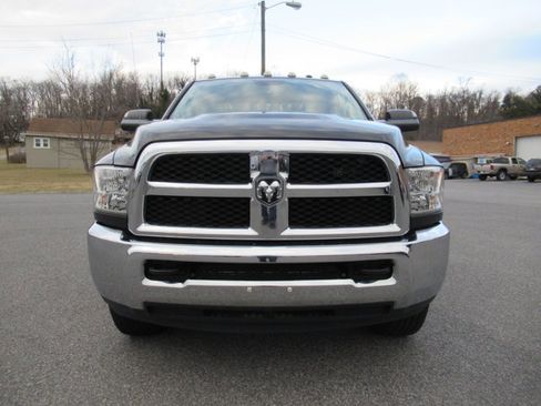 Used 2017 RAM 3500 Tradesman w/ Chrome Appearance Group image 2