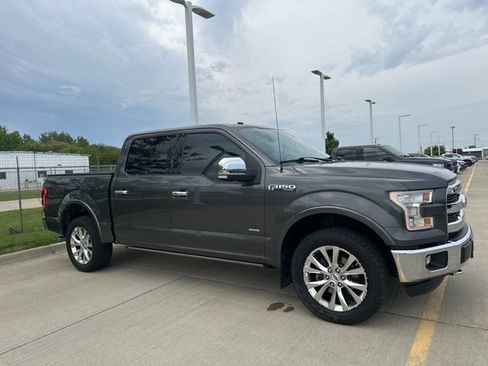 Used 2016 Ford F150 Lariat w/ Equipment Group 502A Luxury AWD/4WD image 2