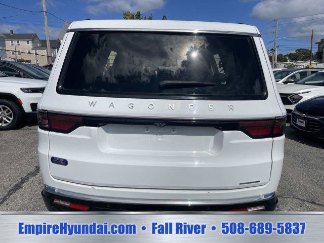Used 2024 Jeep Wagoneer Series II w/ Flexible Seating Group AWD/4WD image 4