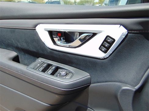 New 2025 Subaru Forester Touring w/ Protection Package image 20