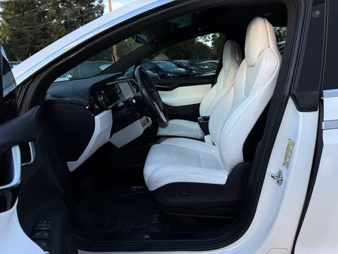 Used 2017 Tesla Model X 100D AWD/4WD image 10