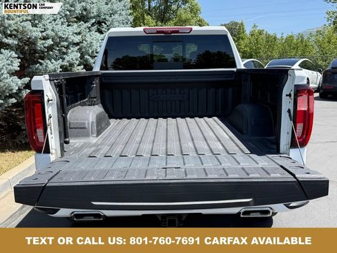 Used 2024 GMC Sierra 1500 AT4 w/ Technology Package AWD/4WD image 32