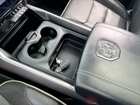 Used 2023 RAM 1500 Laramie AWD/4WD image 17