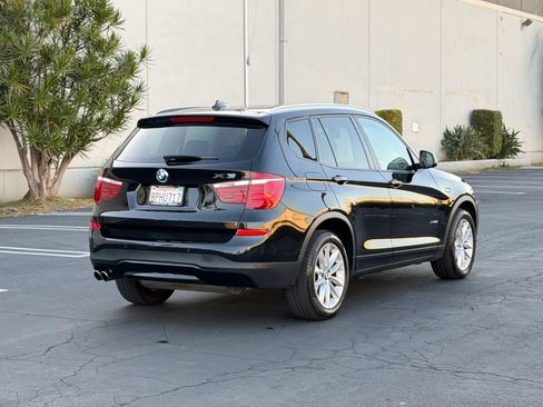 Used 2017 BMW X3 xDrive28i AWD/4WD image 4