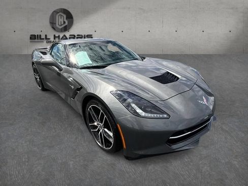 Used 2016 Chevrolet Corvette Stingray Coupe w/ 3LT Preferred Equipment Group RWD image 3