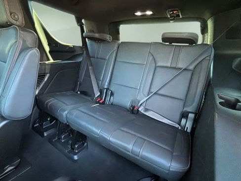 Used 2021 Chevrolet Tahoe RST w/ Luxury Package image 34