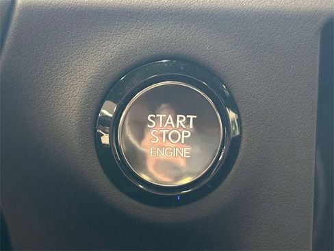 Used 2024 Lexus GX 550 image 38