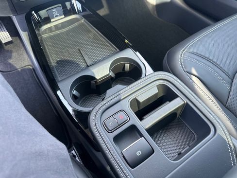 New 2025 Ford Mustang Mach-E Premium image 29