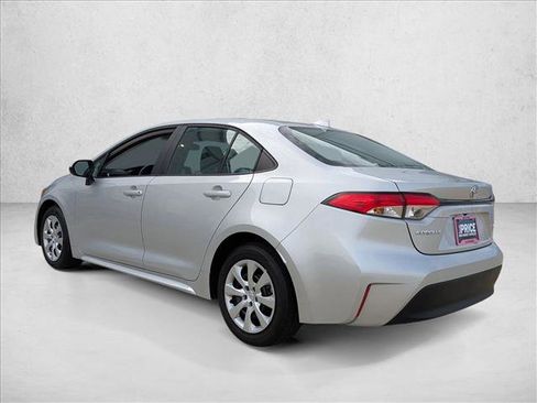 Certified 2024 Toyota Corolla LE image 8