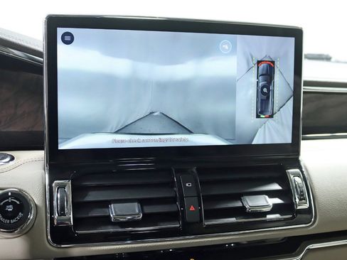 Used 2022 Lincoln Navigator L Reserve image 22