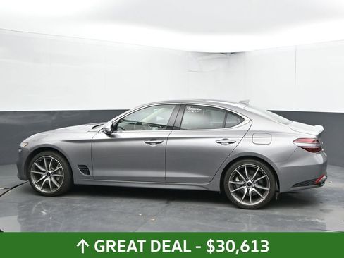 Used 2025 Genesis G70 2.5T AWD/4WD image 9