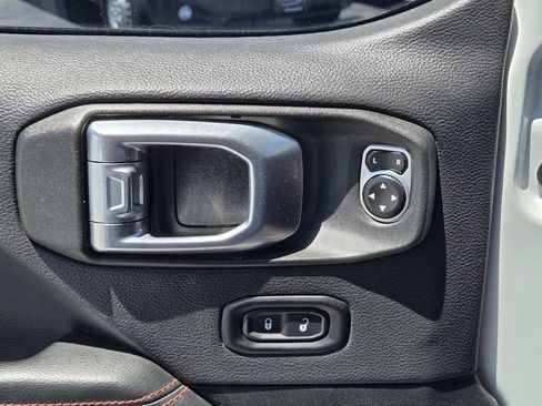 Used 2020 Jeep Gladiator Rubicon AWD/4WD image 43