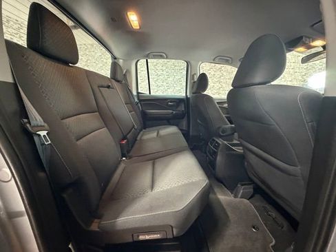 Used 2020 Honda Ridgeline Sport image 10