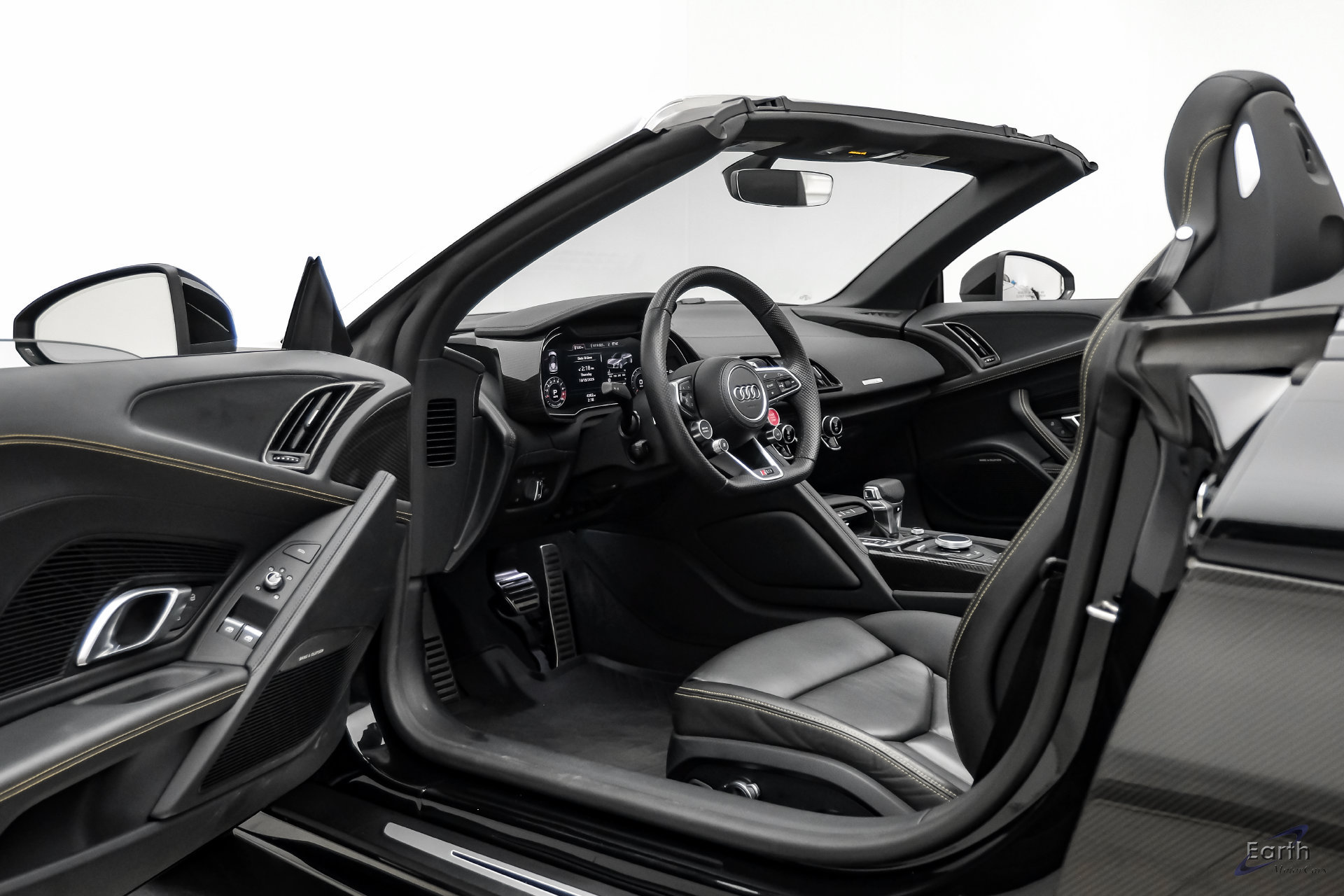 Used 2023 Audi R8 V10 performance RWD image 44