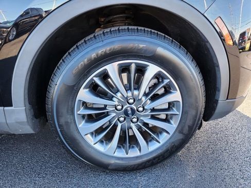 Used 2021 Lincoln Nautilus Standard w/ Equipment Group 101A image 46