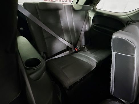 Used 2023 Dodge Durango GT image 32