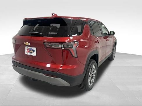 New 2026 Chevrolet Equinox LT w/ Safety and Technology Package AWD/4WD image 18