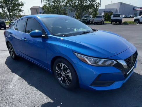 Used 2022 Nissan Sentra SV w/ Trunk Package FWD image 2