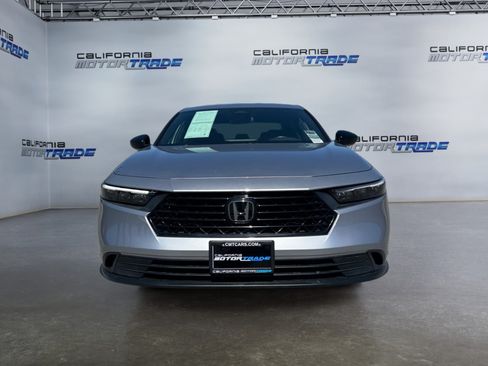 Used 2023 Honda Accord Sport image 2