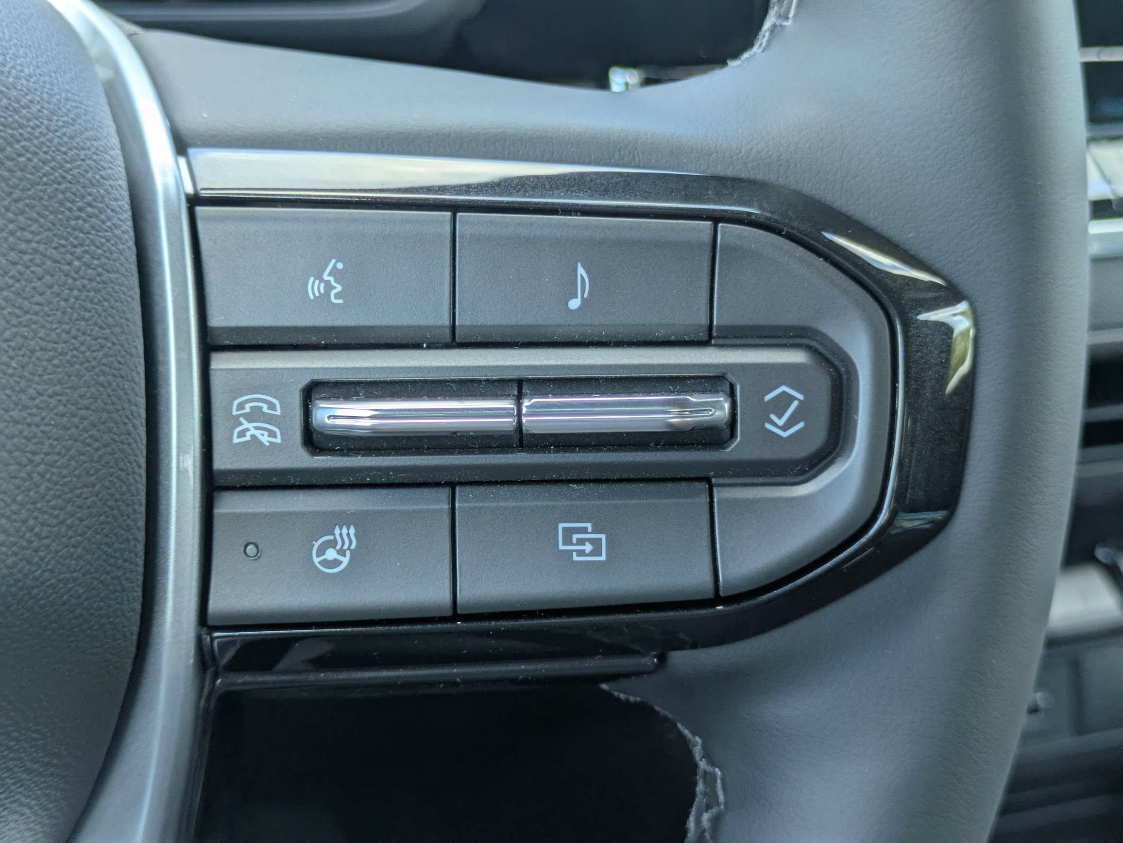New 2026 Chevrolet Colorado Trail Boss AWD/4WD image 15