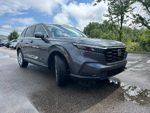 Used 2023 Honda CR-V EX image 14