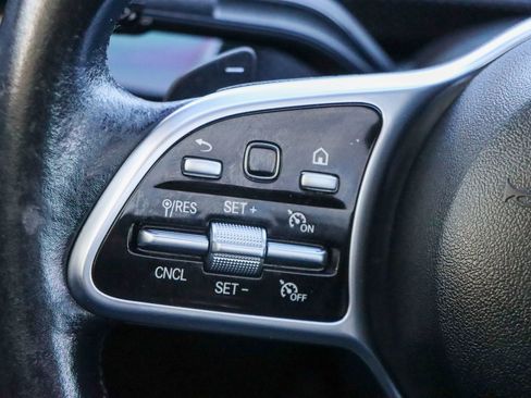 Used 2020 Mercedes-Benz CLA 250 image 28