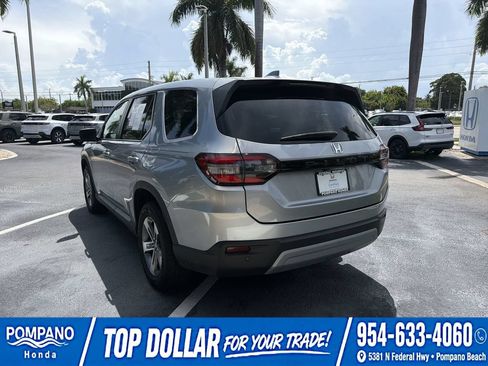 Used 2023 Honda Pilot EX-L image 7