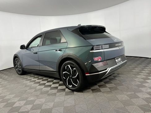 Used 2024 Hyundai Ioniq 5 SE image 10